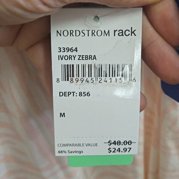 NWT women's medium pink tank top - Picture 2 of 2